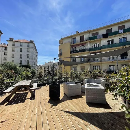 Bel Avec Toit-terrasse, 2 Chambres, Centre De Apartment