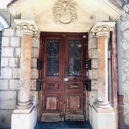 Apartment Bel Avec Toit-terrasse, 2 Chambres, Centre De Nice