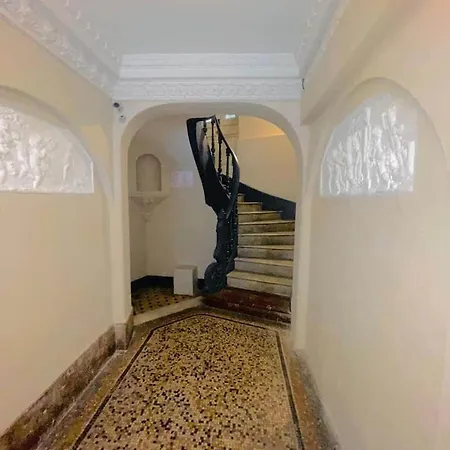 Joli Avec Jardin, 2 Chambres, Centre De 公寓 *